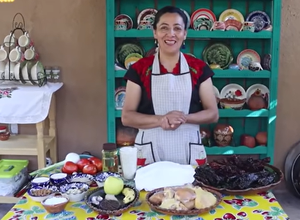 Mole Poblano - Tradicional Comida Mexicana